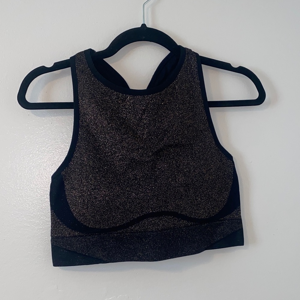 VS Seamless High Neck Black and Gold Shimmer Sports Bra